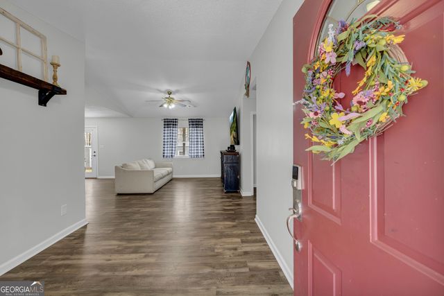 425 Freeman Drive, Maysville, GA 30558