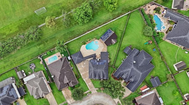 2502 Salt Grass Trail, Deer Park, TX 77536
