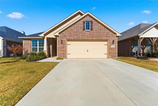 1804 Star Fleet Drive, Haslet, TX 76052