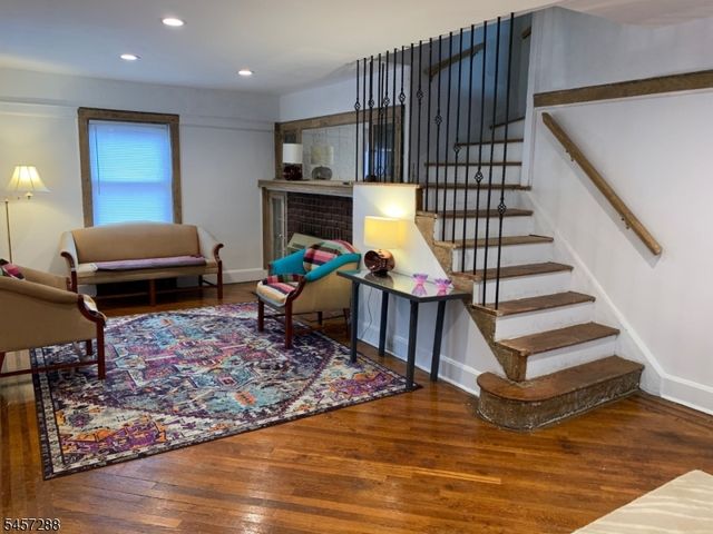 97 Elliot Pl, East Orange City, NJ 07018
