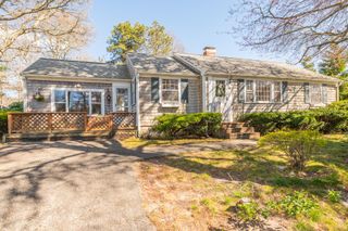 268 Trotting Park Road, West Dennis, MA 02670