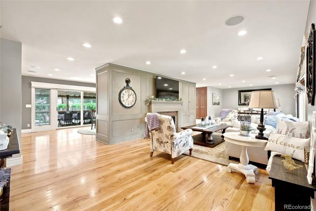 3545 S Elkhart Street, Aurora, CO 80014
