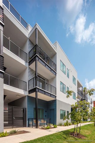 2709 E 5th ST 2105, Austin, TX 78702