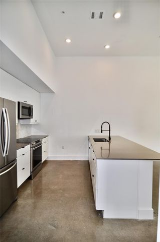 2709 E 5th ST 2105, Austin, TX 78702