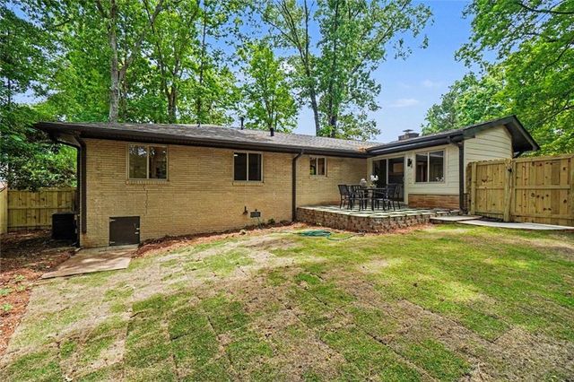 2700 Hawaii Court, Decatur, GA 30033