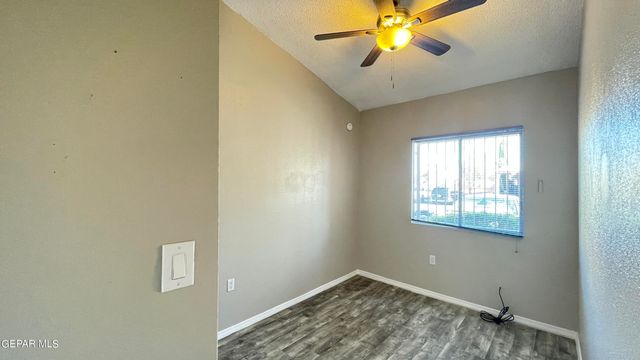 11040 SUNSHINE Court, El Paso, TX 79936