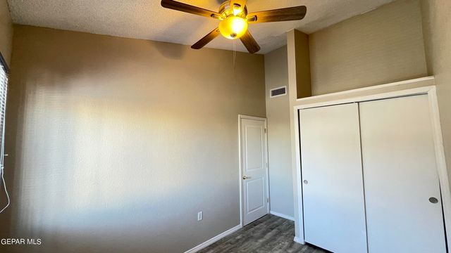 11040 SUNSHINE Court, El Paso, TX 79936