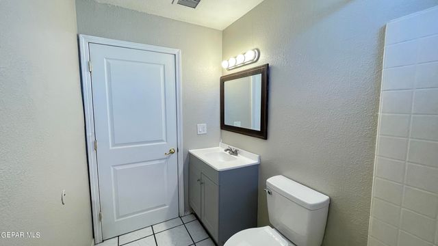 11040 SUNSHINE Court, El Paso, TX 79936