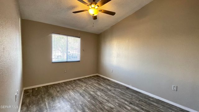 11040 SUNSHINE Court, El Paso, TX 79936