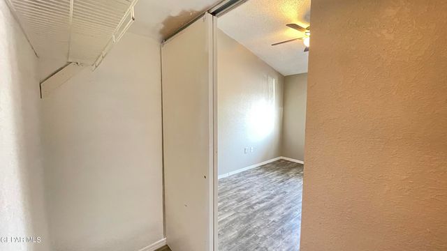 11040 SUNSHINE Court, El Paso, TX 79936