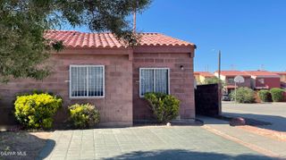 11040 SUNSHINE Court, El Paso, TX 79936