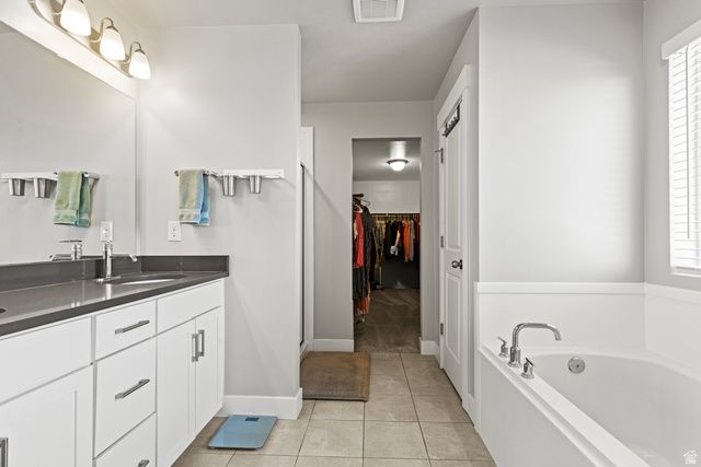 3214 S FIELDS AVE, Syracuse, UT 84075