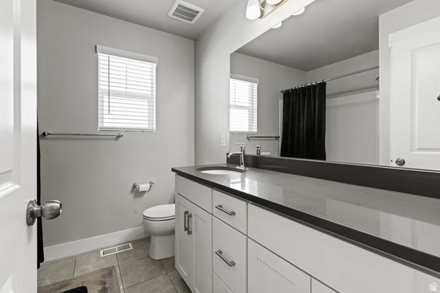 3214 S FIELDS AVE, Syracuse, UT 84075