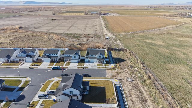 3214 S FIELDS AVE, Syracuse, UT 84075