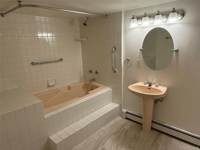 504 ROUTE 9D C, Beacon, NY 12508