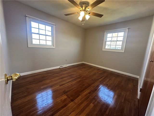 65 Ingalls Street, Warwick, RI 02889