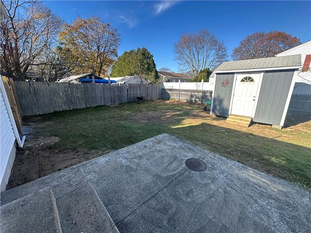 65 Ingalls Street, Warwick, RI 02889