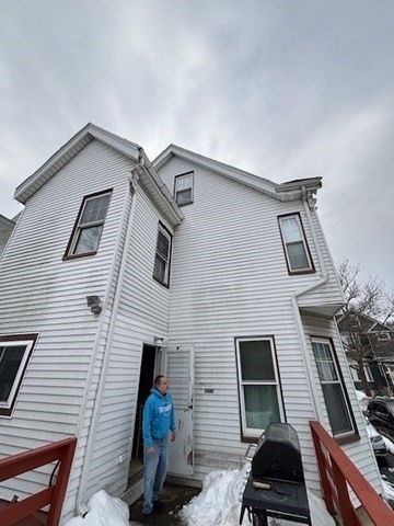 29 Gilman St, Somerville, MA 02145