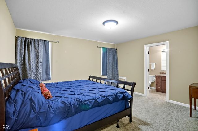 108 Sunburst Circle, Alexandria, IN 46001