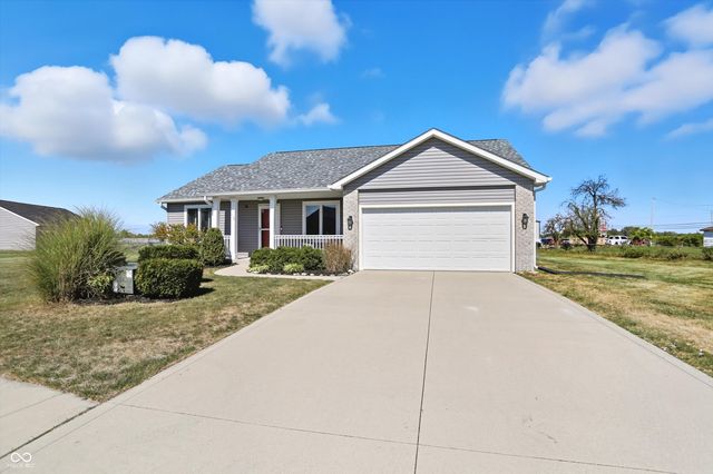 108 Sunburst Circle, Alexandria, IN 46001