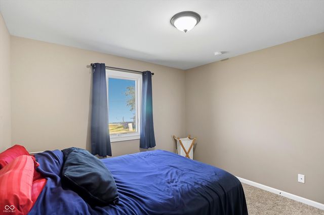 108 Sunburst Circle, Alexandria, IN 46001