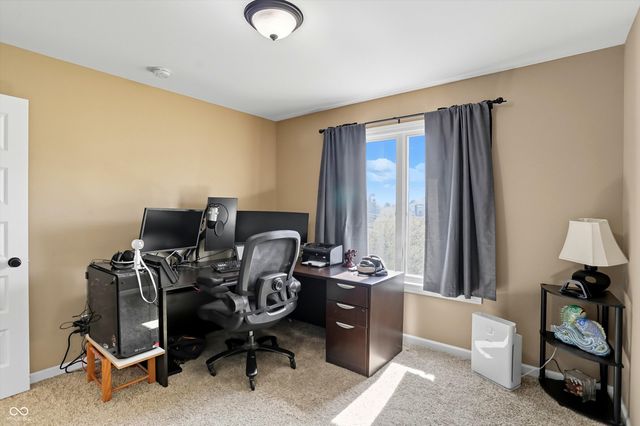 108 Sunburst Circle, Alexandria, IN 46001