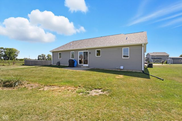 108 Sunburst Circle, Alexandria, IN 46001