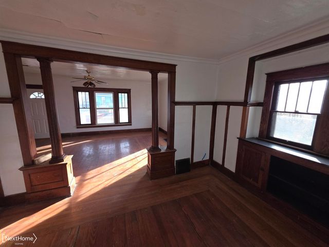 2217 Francis Avenue, Flint, MI 48505