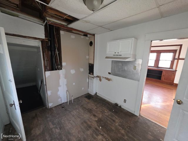 2217 Francis Avenue, Flint, MI 48505