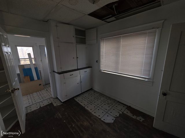 2217 Francis Avenue, Flint, MI 48505