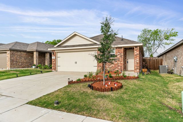 2110 Bailer Way, Royse City, TX 75189