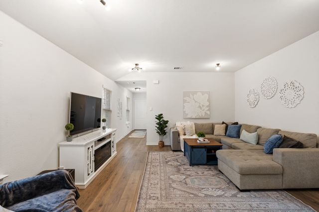 2110 Bailer Way, Royse City, TX 75189