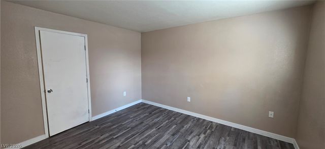 1830 North Pecos Road 142, Las Vegas, NV 89115