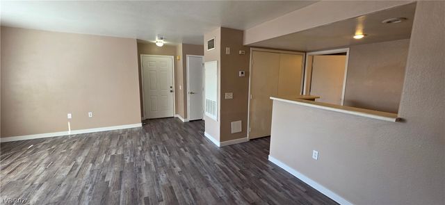 1830 North Pecos Road 142, Las Vegas, NV 89115