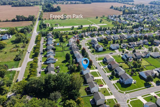1380 Celtic Drive, Pataskala, OH 43062