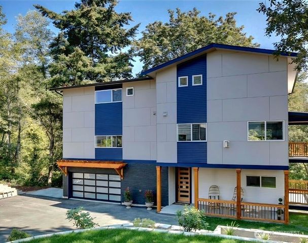 5942 21st Avenue SW, Seattle, WA 98106