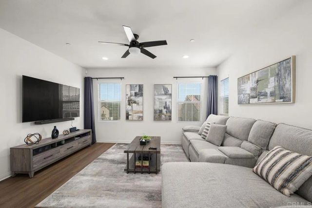 8654 Amherst, Santee, CA 92071