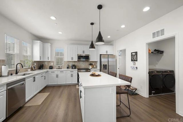 8654 Amherst, Santee, CA 92071