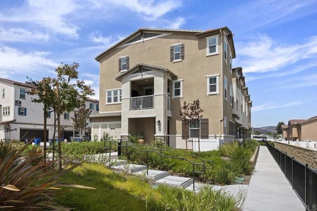 8654 Amherst, Santee, CA 92071