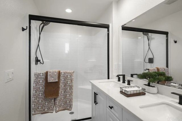 8654 Amherst, Santee, CA 92071