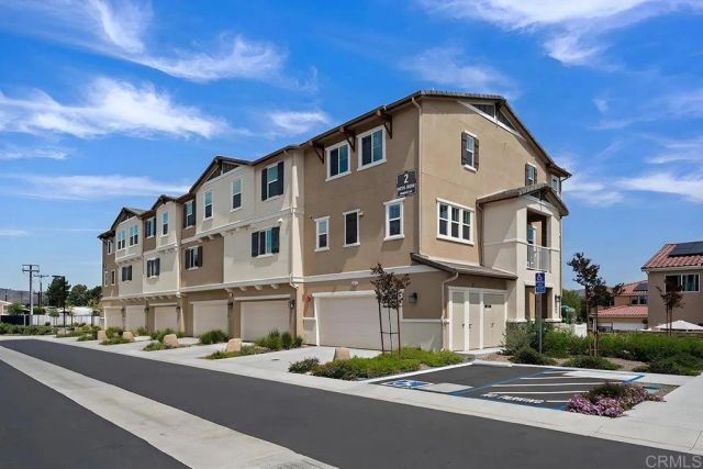 8654 Amherst, Santee, CA 92071