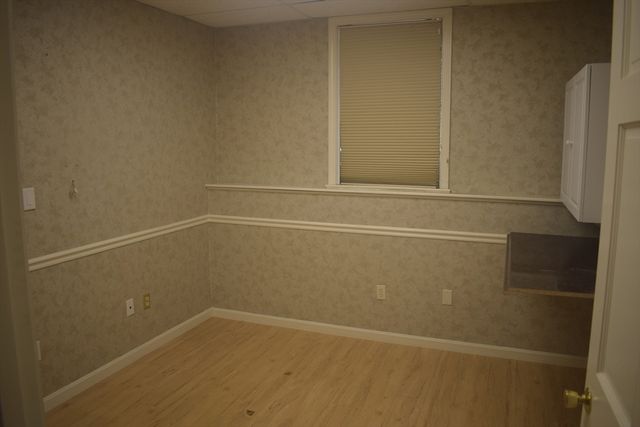 3 Baldwin Green Cmn 104, Woburn, MA 01801