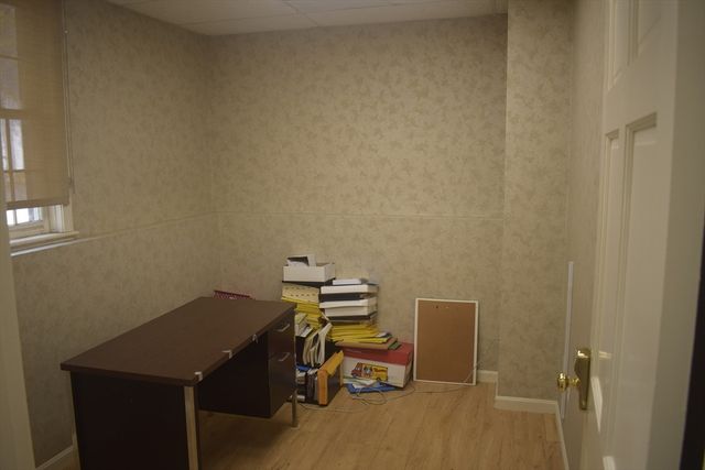 3 Baldwin Green Cmn 104, Woburn, MA 01801