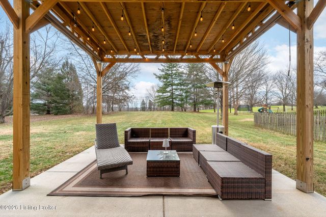 10212 Stone School Rd, Prospect, KY 40059