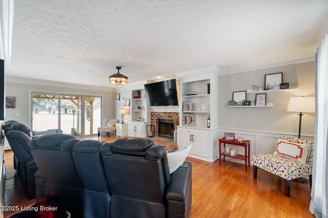 10212 Stone School Rd, Prospect, KY 40059