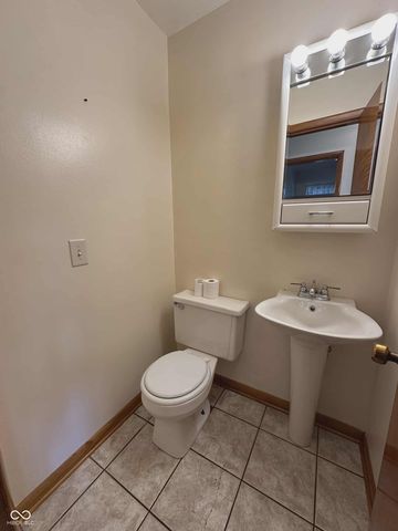 3827 E State Road 236, Anderson, IN 46017