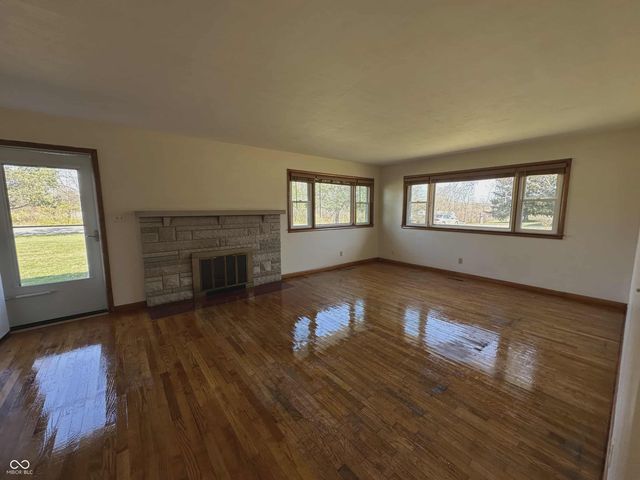 3827 E State Road 236, Anderson, IN 46017