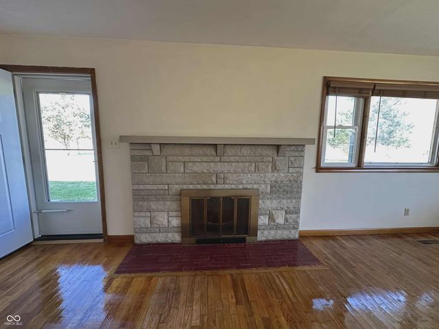 3827 E State Road 236, Anderson, IN 46017