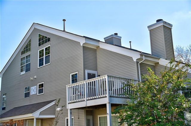 5080 Heathglen CIR, Virginia Beach, VA 23456