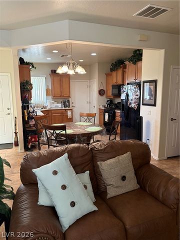 6131 Saddle Horse Avenue, Las Vegas, NV 89122